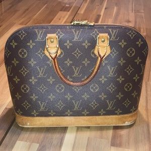 Vintage Louis Vuitton Alma Handbag